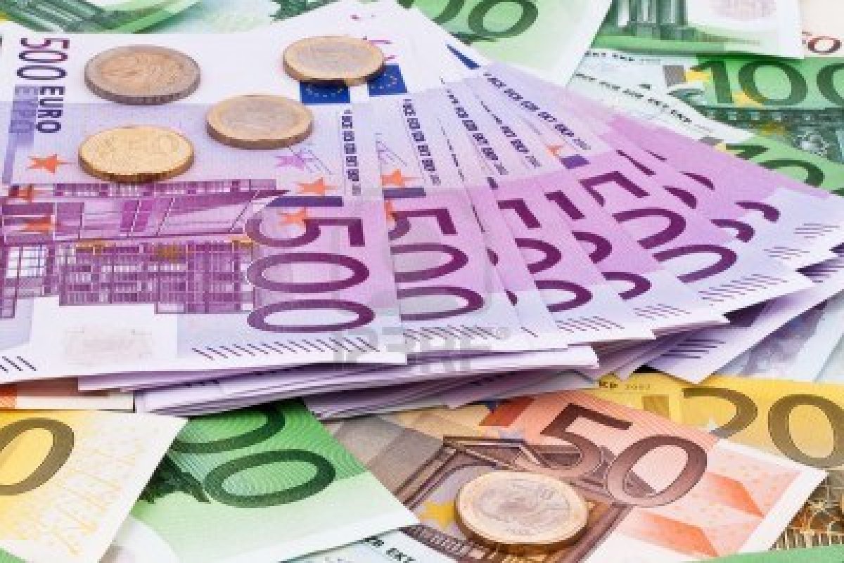 19- billets-euros-budget